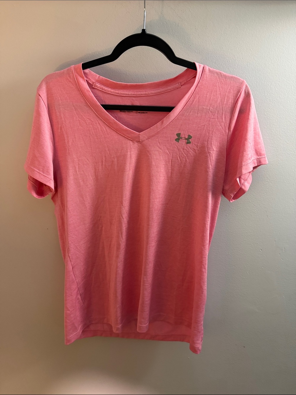 Under Armour Women’s Pink V-Neck Short Sleeve Tee - Reflective Logo